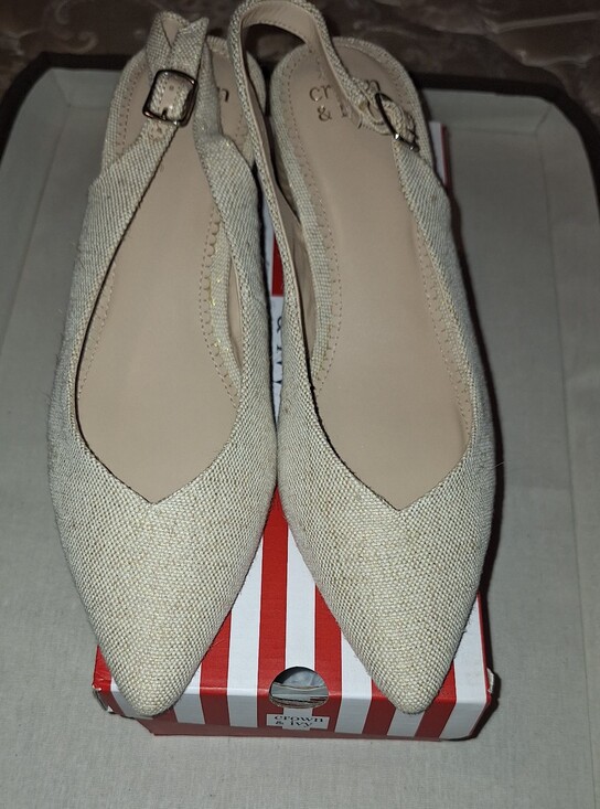 crown & ivy Shoes - crown & ivy Beige Pointed-Toe Slingback Flats